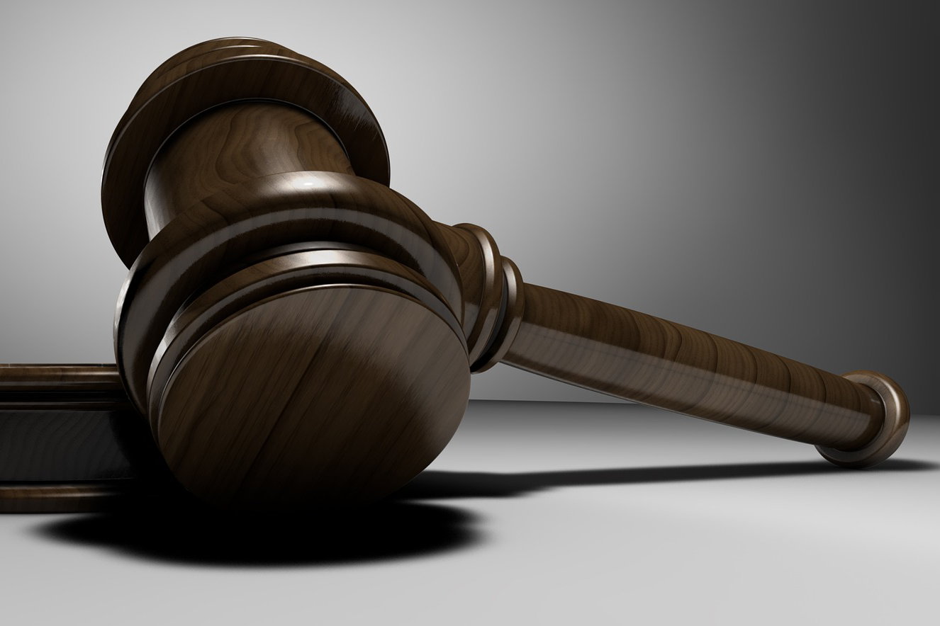 judge-3665164_1920