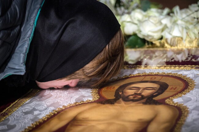 prayer-ukraine-lent-1200×800-1-1140×641