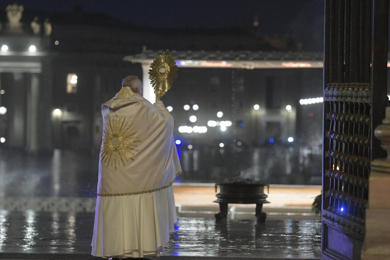Pope Vatican square covid